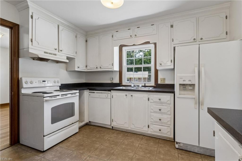 Photo 9 of 28 residential for sale in Hampton virginia Photo 9 of 28 residential for sale in Hampton virginia