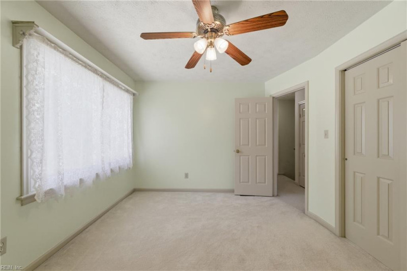 Photo 19 of 49 residential for sale in Hampton virginia