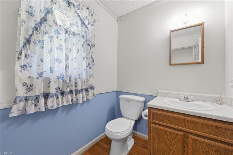 Photo 27 of 49 residential for sale in Hampton virginia