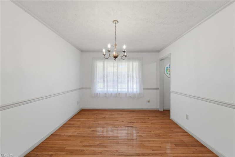 Photo 9 of 49 residential for sale in Hampton virginia