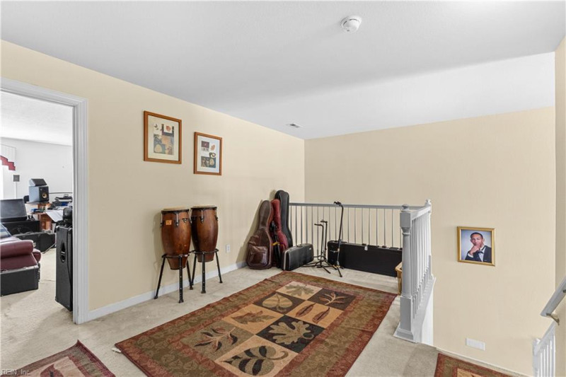 Photo 15 of 22 residential for sale in Chesapeake virginia