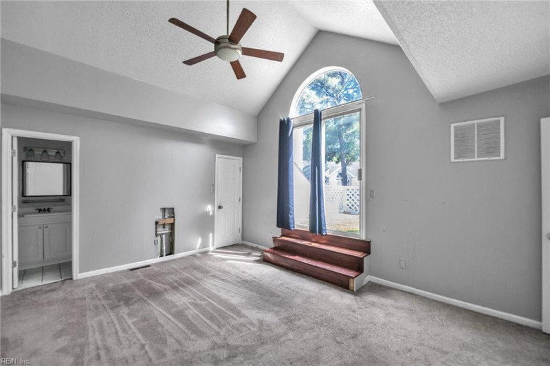 Photo 21 of 26 residential for sale in Chesapeake virginia