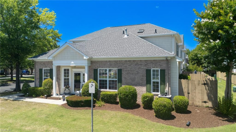 Photo 1 of 45 residential for sale in Chesapeake virginia