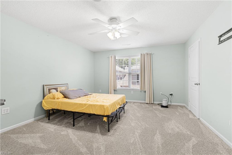 Photo 30 of 45 residential for sale in Chesapeake virginia