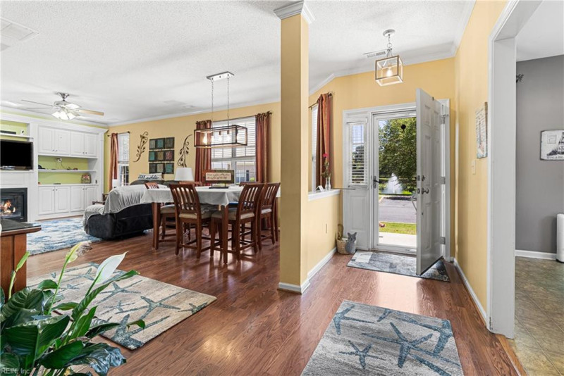 Photo 38 of 45 residential for sale in Chesapeake virginia