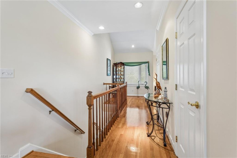Photo 9 of 34 residential for sale in Hampton virginia