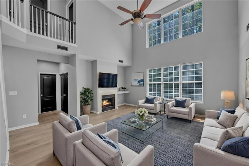 Photo 13 of 50 residential for sale in Chesapeake virginia