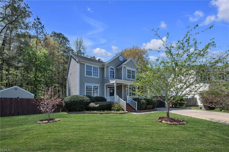 Photo 3 of 50 residential for sale in Chesapeake virginia