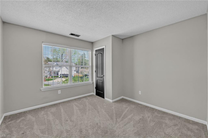 Photo 41 of 50 residential for sale in Chesapeake virginia
