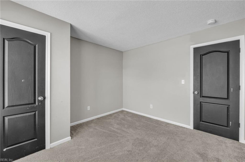 Photo 43 of 50 residential for sale in Chesapeake virginia