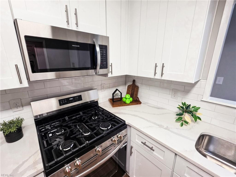Photo 5 of 17 residential for sale in Hampton virginia Photo 5 of 17 residential for sale in Hampton virginia