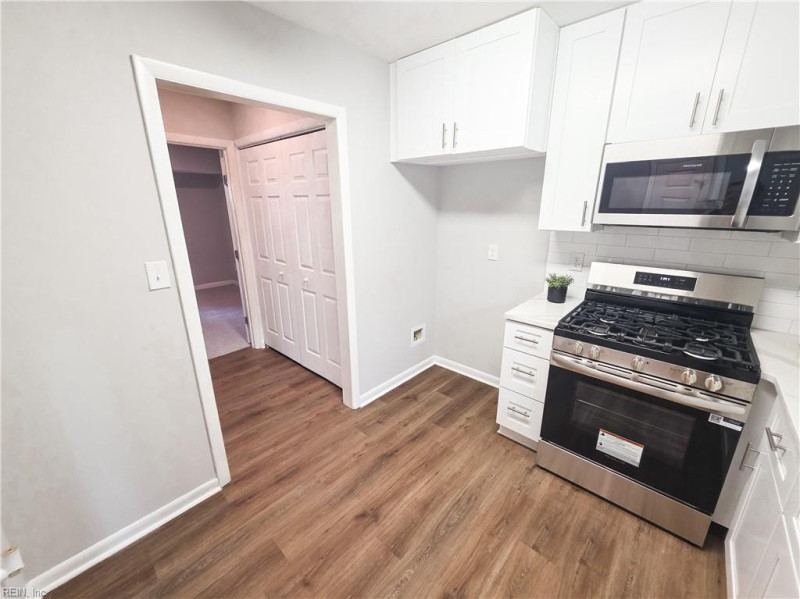 Photo 6 of 17 residential for sale in Hampton virginia Photo 6 of 17 residential for sale in Hampton virginia
