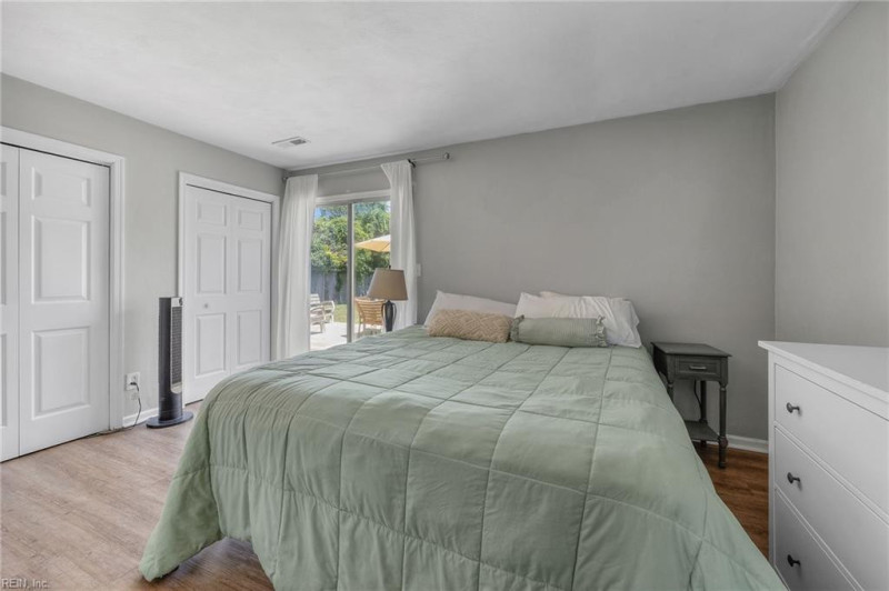 Photo 24 of 44 residential for sale in Virginia Beach virginia