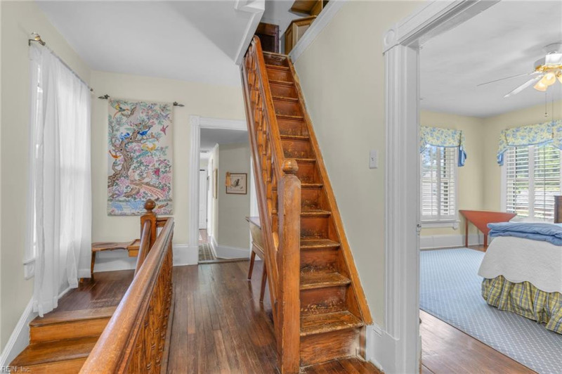 Photo 31 of 49 residential for sale in Hampton virginia