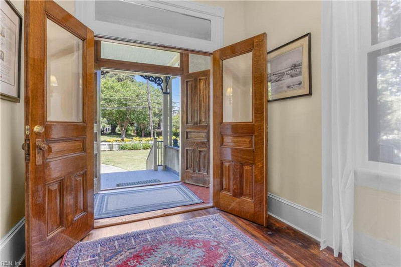Photo 6 of 49 residential for sale in Hampton virginia