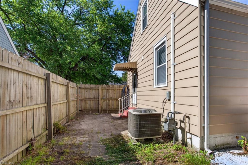 Photo 32 of 32 residential for sale in Portsmouth virginia