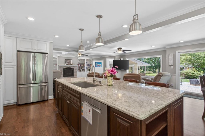 Photo 17 of 50 residential for sale in Virginia Beach virginia