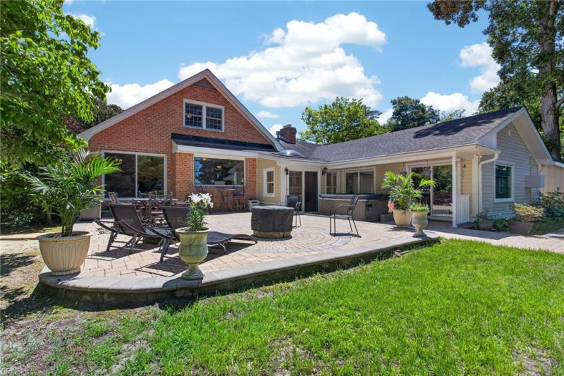 Photo 33 of 50 residential for sale in Virginia Beach virginia