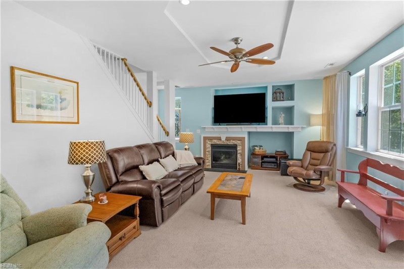Photo 22 of 44 residential for sale in Chesapeake virginia Photo 22 of 44 residential for sale in Chesapeake virginia