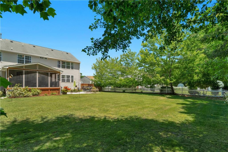 Photo 36 of 44 residential for sale in Chesapeake virginia Photo 36 of 44 residential for sale in Chesapeake virginia
