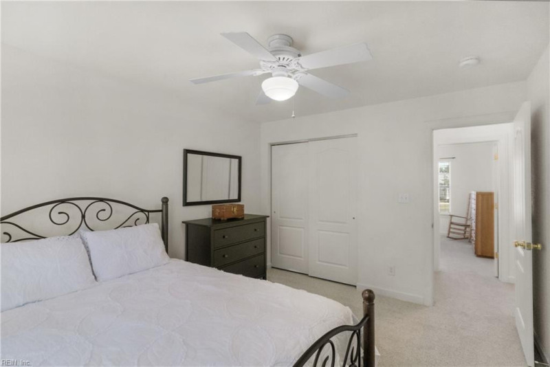 Photo 4 of 44 residential for sale in Chesapeake virginia Photo 4 of 44 residential for sale in Chesapeake virginia