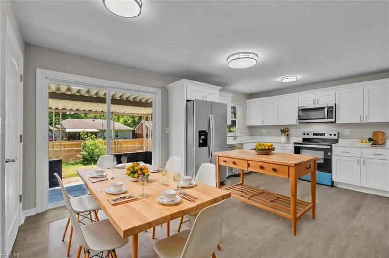 Photo 15 of 49 residential for sale in Norfolk virginia
