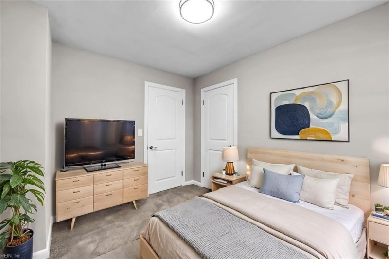 Photo 25 of 49 residential for sale in Norfolk virginia