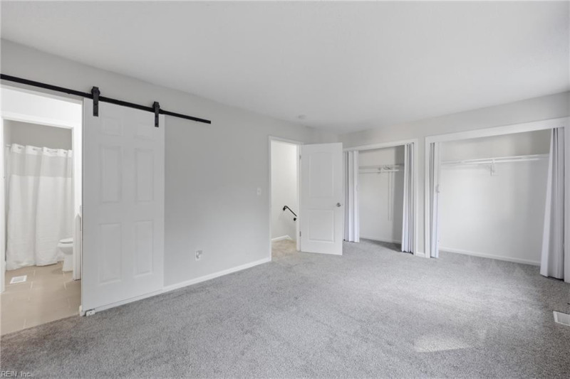 Photo 18 of 33 residential for sale in Virginia Beach virginia