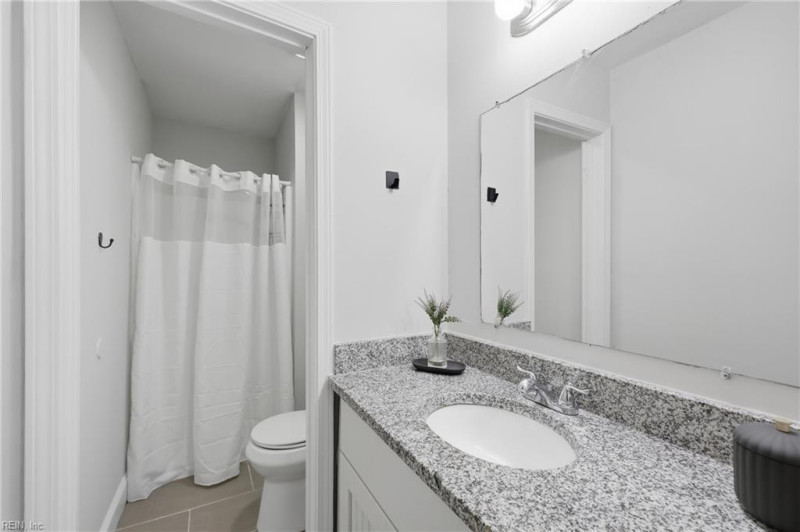 Photo 20 of 33 residential for sale in Virginia Beach virginia