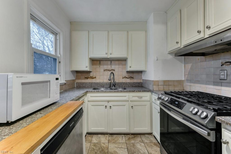 Photo 3 of 32 residential for sale in Norfolk virginia Photo 3 of 32 residential for sale in Norfolk virginia