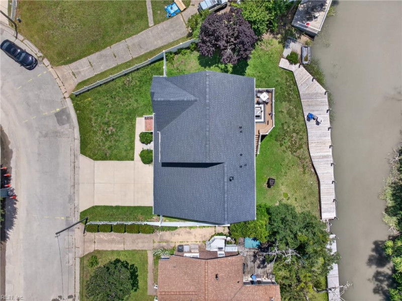 Photo 37 of 47 residential for sale in Hampton virginia