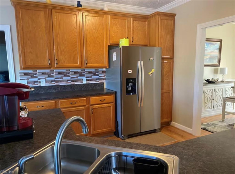 Photo 6 of 47 residential for sale in Hampton virginia