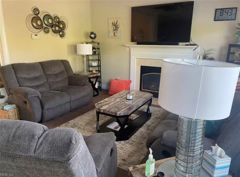 Photo 8 of 47 residential for sale in Hampton virginia