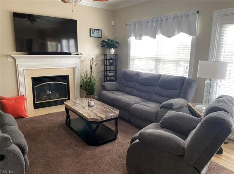 Photo 9 of 47 residential for sale in Hampton virginia