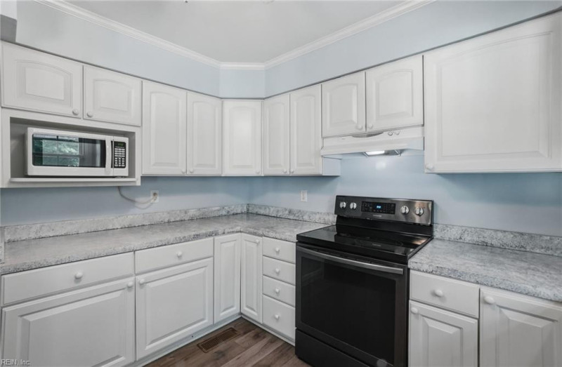 Photo 13 of 47 residential for sale in Norfolk virginia Photo 13 of 47 residential for sale in Norfolk virginia