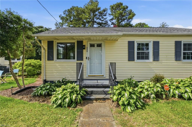 Photo 27 of 47 residential for sale in Norfolk virginia Photo 27 of 47 residential for sale in Norfolk virginia