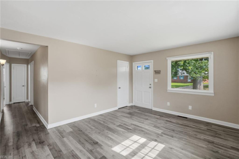 Photo 3 of 47 residential for sale in Norfolk virginia Photo 3 of 47 residential for sale in Norfolk virginia