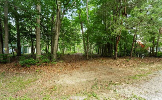 1015 Wilton Coves Drive, Middlesex County, VA 23071