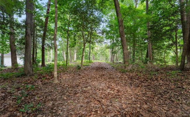 1015 Wilton Coves Drive, Middlesex County, VA 23071