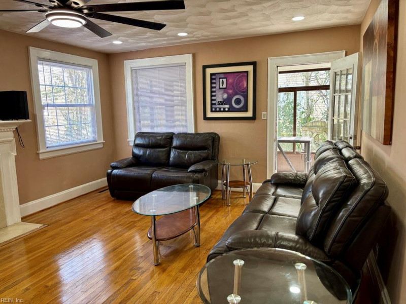 Photo 4 of 20 residential for sale in Portsmouth virginia Photo 4 of 20 residential for sale in Portsmouth virginia