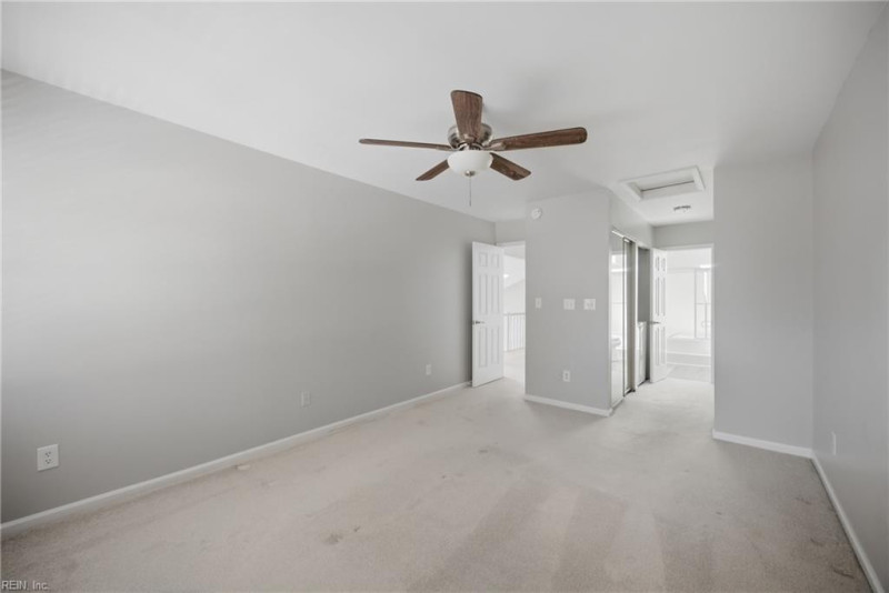 Photo 18 of 24 residential for sale in Chesapeake virginia
