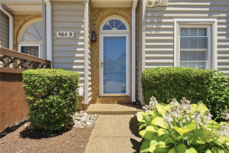 Photo 22 of 24 residential for sale in Chesapeake virginia