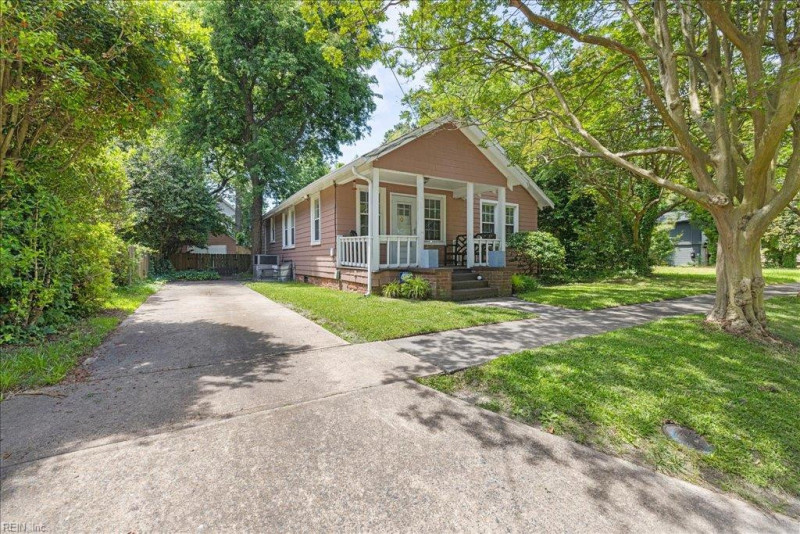 Photo 8 of 34 residential for sale in Norfolk virginia Photo 8 of 34 residential for sale in Norfolk virginia