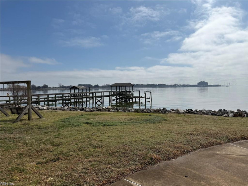 Photo 4 of 4 residential for sale in Hampton virginia