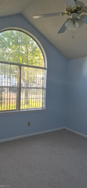 Photo 26 of 42 residential for sale in Chesapeake virginia