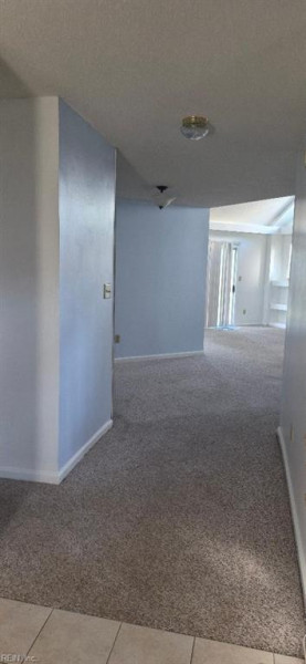 Photo 8 of 42 residential for sale in Chesapeake virginia