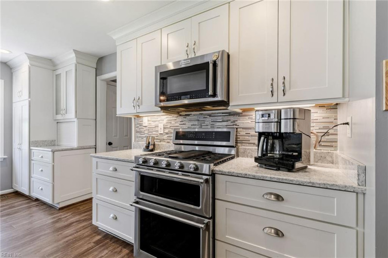 Photo 16 of 46 residential for sale in Chesapeake virginia Photo 16 of 46 residential for sale in Chesapeake virginia