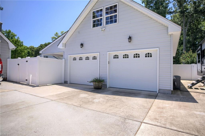 Photo 2 of 46 residential for sale in Chesapeake virginia Photo 2 of 46 residential for sale in Chesapeake virginia