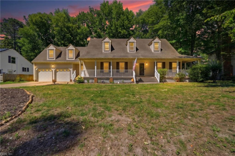 Photo 2 of 50 residential for sale in Chesapeake virginia