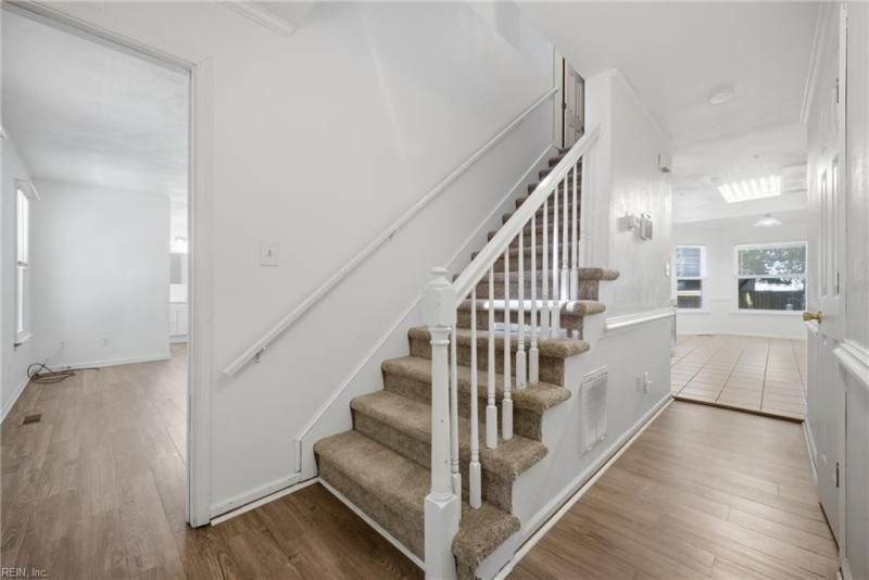 Photo 6 of 50 residential for sale in Chesapeake virginia